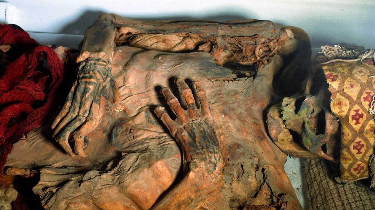 ancient tattoos lasers help archaeologists uncover intricate body art on peruvian mummies 0 KSlI6faG