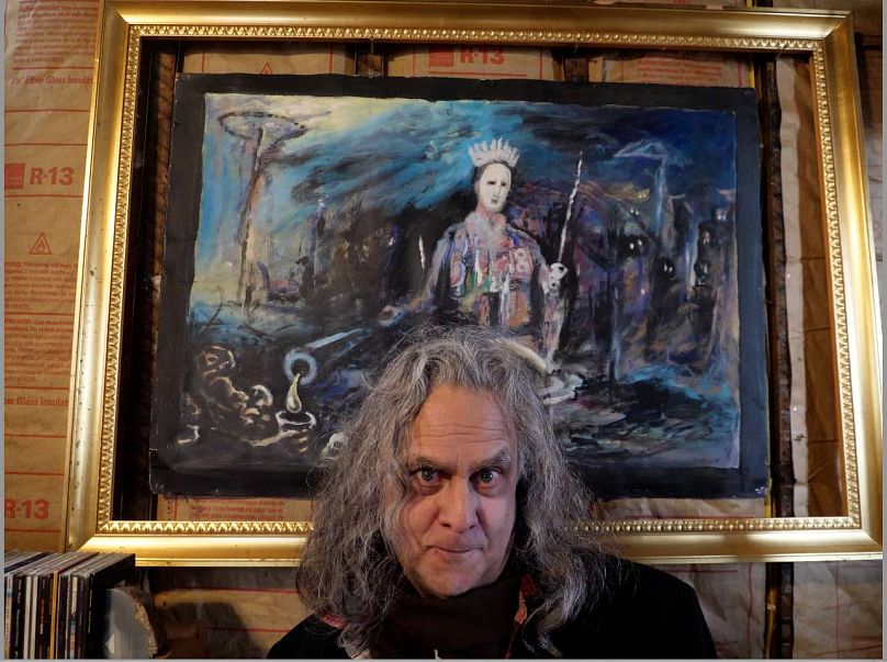 A conspiracy undone: Is Banksy a woman? 2 a conspiracy undone is banksy a woman 1 PTwsAXdk