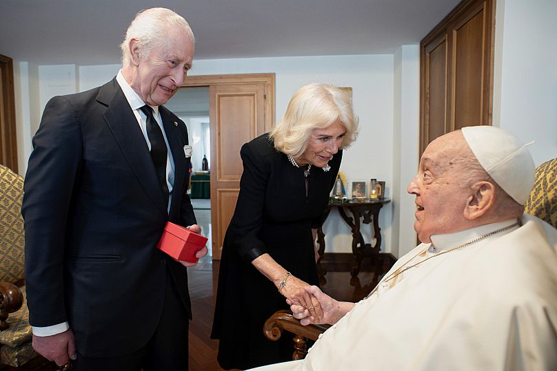 A still recovering Pope Francis makes surprise visit to basilica Santa Maria Maggiore in Rome 1 a still recovering pope francis makes surprise visit to basilica santa maria maggiore in DQJAwMPN