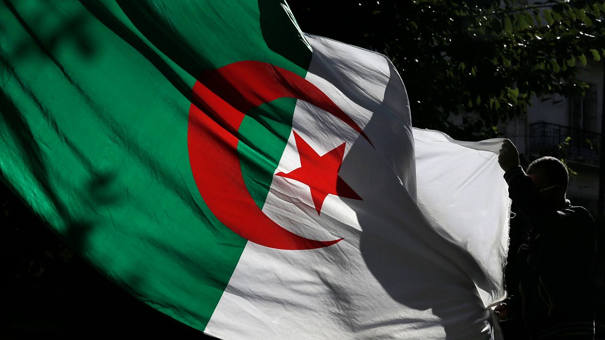 algeria orders 12 french embassy staff to leave the country within 40 hours H1PRbLyU