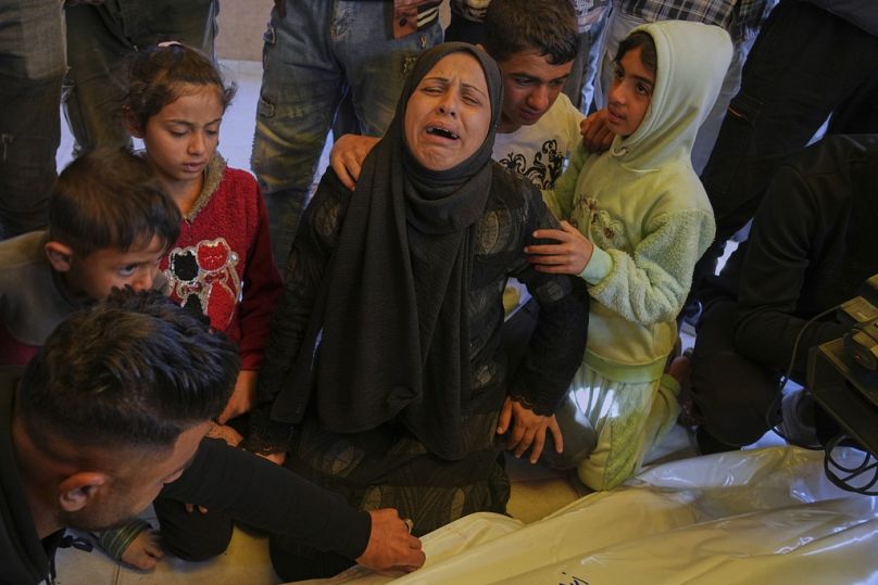 At least 100 Palestinians killed in Israeli airstrikes across Gaza 2 at least 100 palestinians killed in israeli airstrikes across gaza 1 gDJKuc8v
