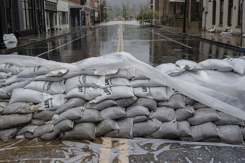 At least 18 killed as heavy rains cause flooding in Midwestern, Southern US states 3 at least 18 killed as heavy rains cause flooding in midwestern southern us states 3EsRTRLO
