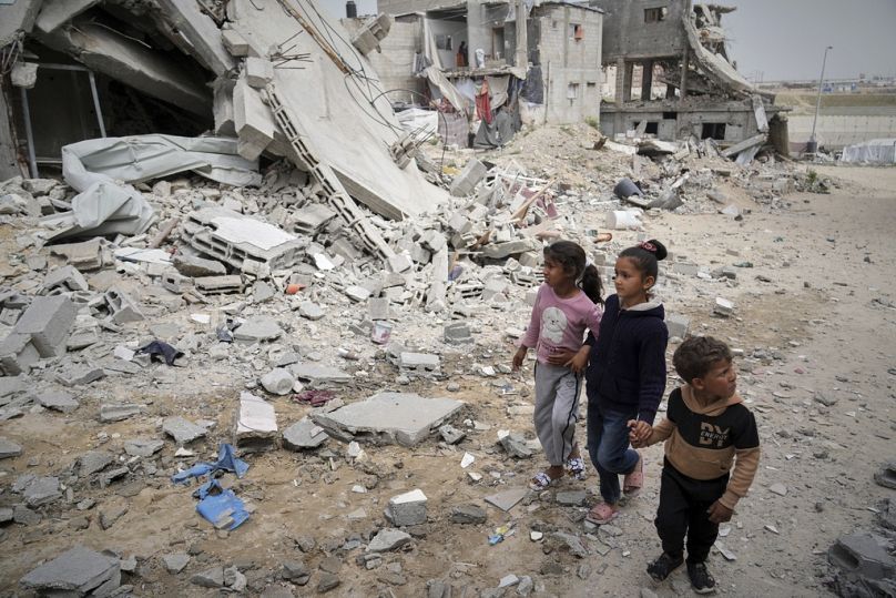 At least 32 Palestinians killed in Israeli air strikes across Gaza 1 at least 32 palestinians killed in israeli air strikes across gaza 0 ruzSzvJI