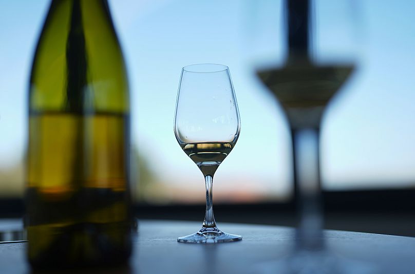 Brussels bets on alcohol-free wine as drinking habits across EU change 2 brussels bets on alcohol free wine as drinking habits across eu change 1 juTqt3Vq