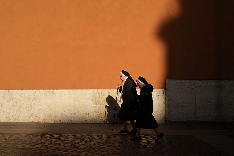Cardinals gather at Vatican to choose date for Pope Francis' funeral, organise conclave 2 cardinals gather at vatican to choose date for pope francis funeral organise conclave 1 7mPHAOwc
