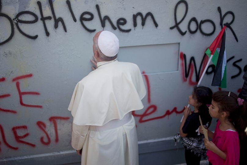 Christian Palestinians mourn Pope Francis, an outspoken voice for peace in Gaza 2 christian palestinians mourn pope francis an outspoken voice for peace in gaza 1 h17wDwTH