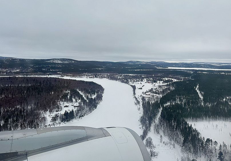 Deep snow, thick ice and zero delays: Inside the Arctic Circle airports that never cancel a flight 1 deep snow thick ice and zero delays inside the arctic circle airports that never CjBPVXIN