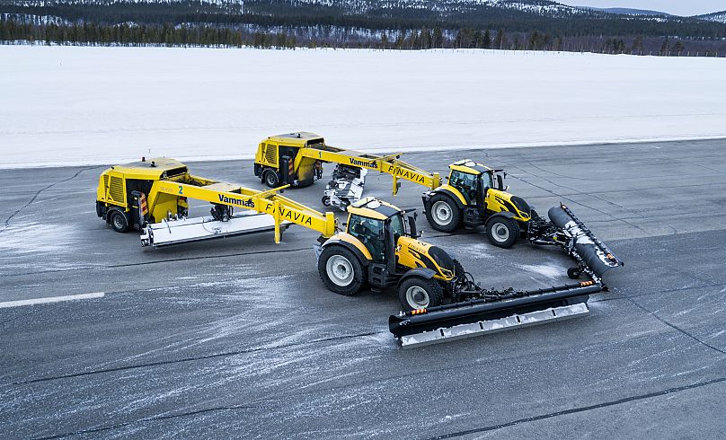 Deep snow, thick ice and zero delays: Inside the Arctic Circle airports that never cancel a flight 13 deep snow thick ice and zero delays inside the arctic circle airports that never MLDS5Li7