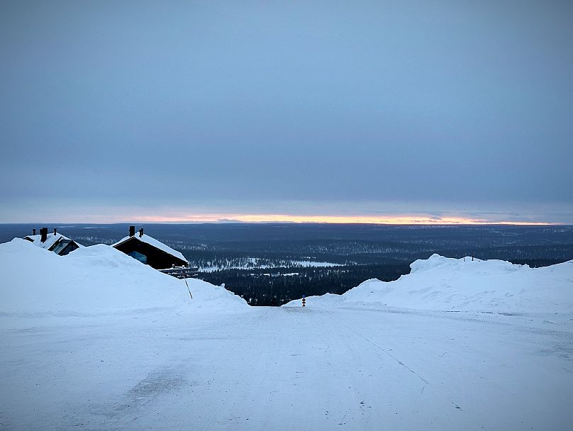 Deep snow, thick ice and zero delays: Inside the Arctic Circle airports that never cancel a flight 3 deep snow thick ice and zero delays inside the arctic circle airports that never yEjiIMVk