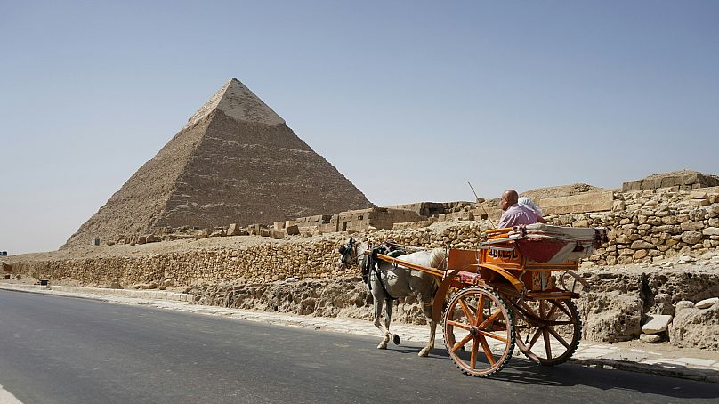 Egypt travel: Pyramids of Giza revamp project hopes to curb congestion and aggressive vendors 1 egypt travel pyramids of giza revamp project hopes to curb congestion and aggressive vendors 5uwy1Gdc