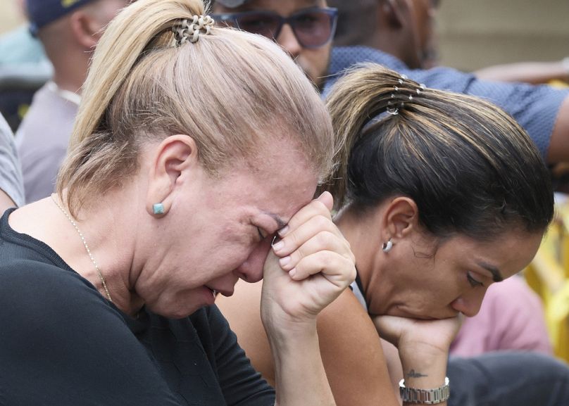 Emergency officials scramble to identify 184 victims of Dominican nightclub roof collapse 1 emergency officials scramble to identify 184 victims of dominican nightclub roof collapse 0 2OtEtz2T