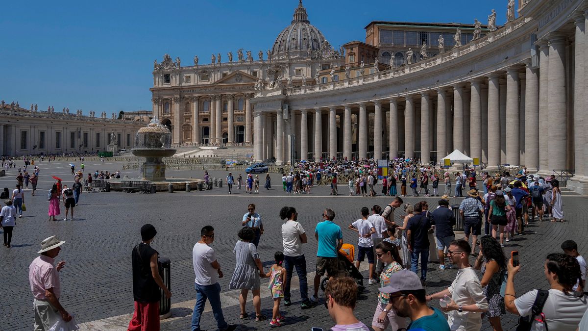 europe must adapt to stay competitive in growing tourism market sector leader warns