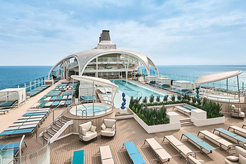 Floating cities: The biggest cruise ships launching in 2025 weigh over 200,000 tonnes 14 floating cities the biggest cruise ships launching in 2025 weigh over 200000 tonnes 13 CWtS1Lbv