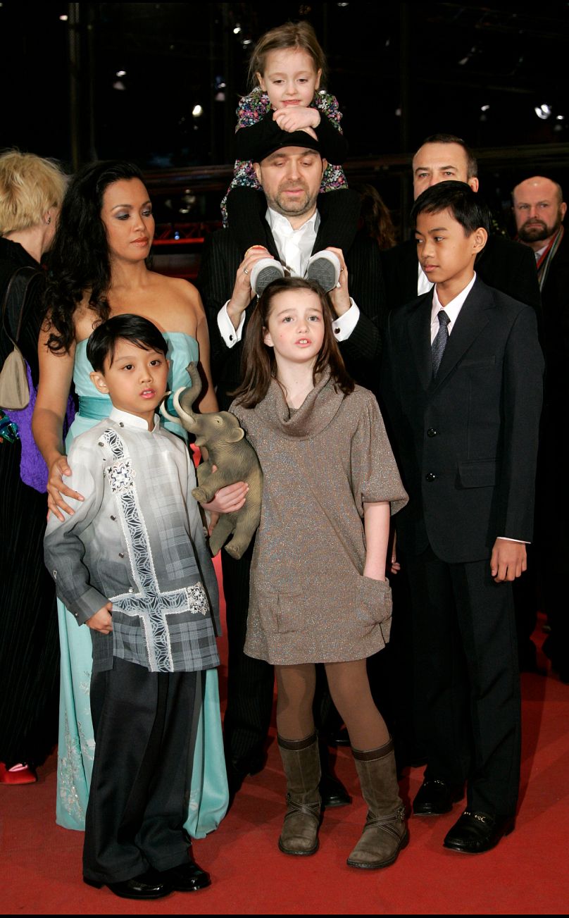 Former child actress Sophie Nyweide dies aged 24 1 former child actress sophie nyweide dies aged 24 0 ljVH9uJw