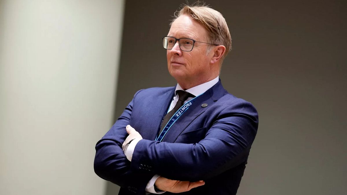 i wish i didnt have to send people back to libya frontex chief tells GwAYU7QN
