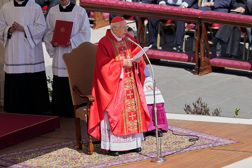 In photos: Pope Francis buried, mourned by hundreds of thousands 5 in photos pope francis buried mourned by hundreds of thousands 4 3QwHCn73