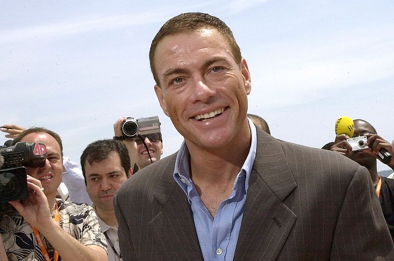 Jean-Claude Van Damme accused of having sex with victims of sex trafficking 1 jean claude van damme accused of having sex with victims of sex trafficking 0 FwHZSm7b