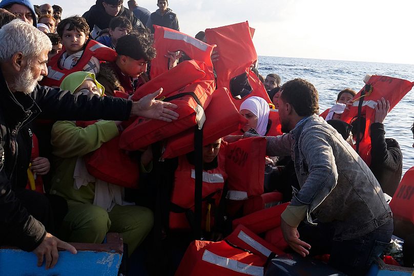 Libya cracks down on 10 aid groups accused of helping migrants settle in the country 2 libya cracks down on 10 aid groups accused of helping migrants settle in the LYPuYML7