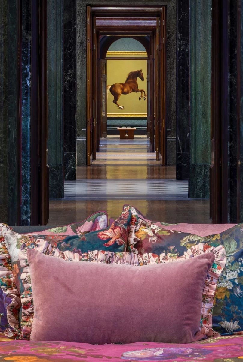 London's National Gallery offers first-ever overnight stay to celebrate its 200th anniversary 1 londons national gallery offers first ever overnight stay to celebrate its 200th anniversary 0 gzRNQer5