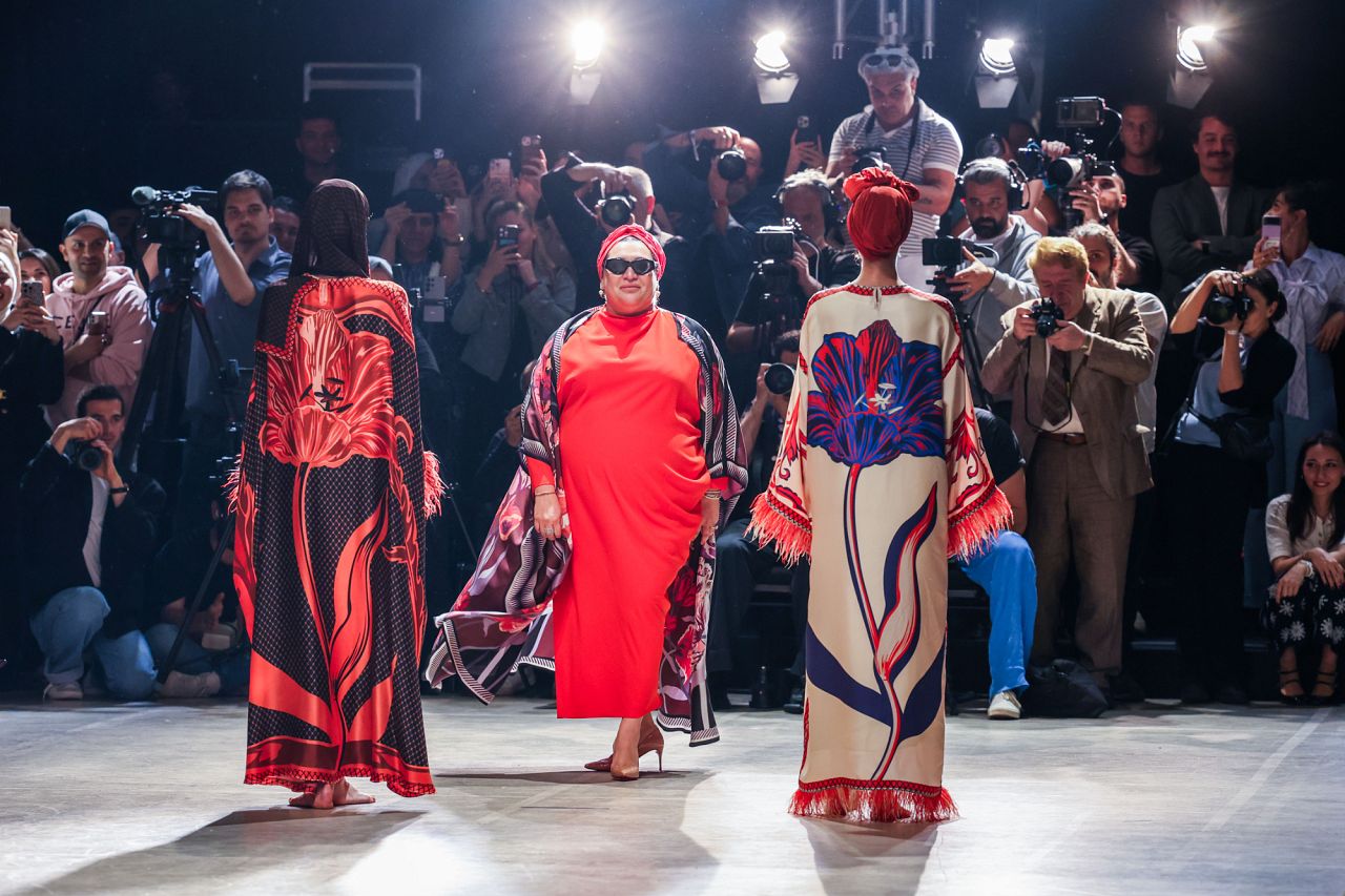Modesty blazes: Inside the multi-million euro industry selling 'conservative' clothes 3 modesty blazes inside the multi million euro industry selling conservative clothes 2