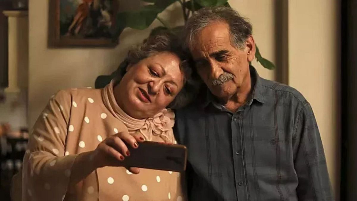 my favourite cake directors given suspended prison sentence in iran for showing unveiled woman