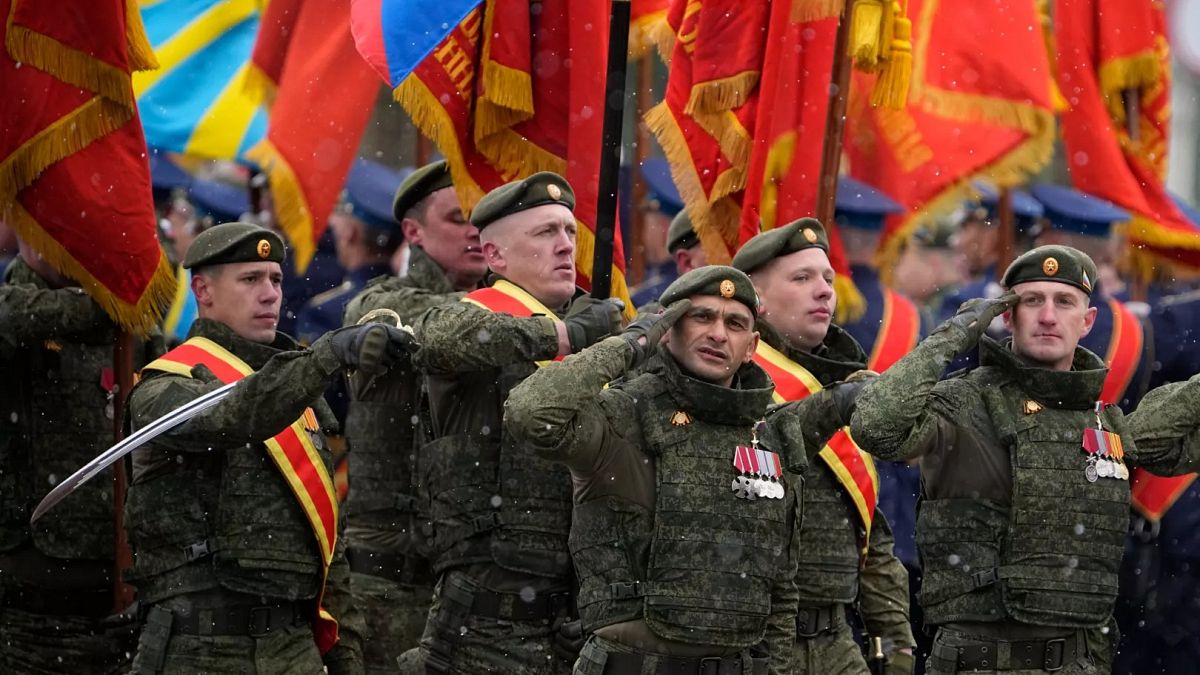 slovakias fico insists on attending moscows victory day parade despite eu warnings DI5NQLku