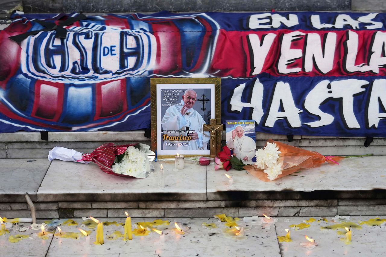 The pope who loved football: How Francis brought the beautiful game to the Vatican 10 the pope who loved football how francis brought the beautiful game to the vatican 9iOHwktX