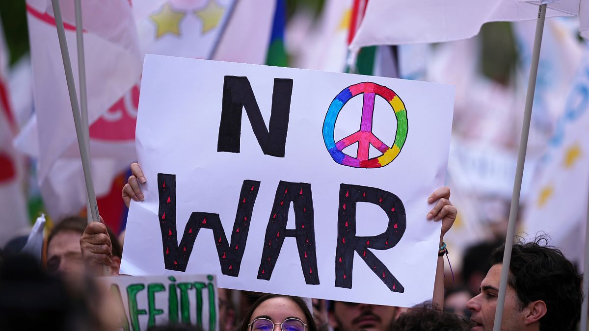 thousands join five star party rally in rome against the eus rearmament plan 7e7Y7I6Y