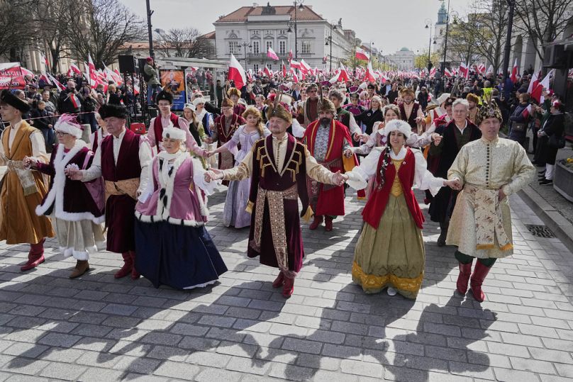 Thousands of Poles march in far-right rally to mark Independence Day 1 thousands of poles march in far right rally to mark independence day 0 5N5ejskL