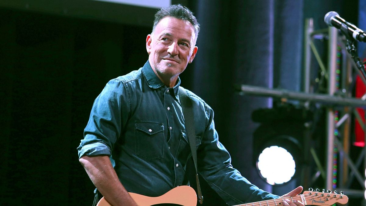 tracks ll the lost albums bruce springsteen to release seven albums of unreleased v5nMB4TE