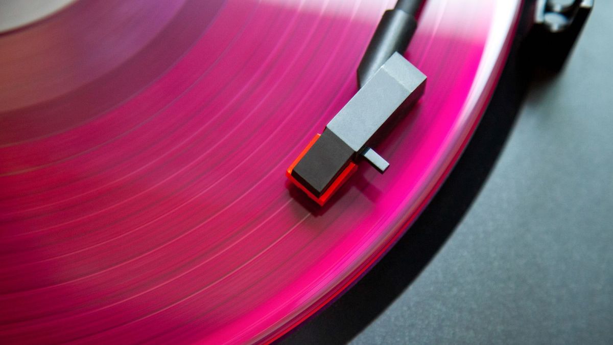what are the biggest selling vinyl releases of 2025 so far and the last decade JnDFKXMB
