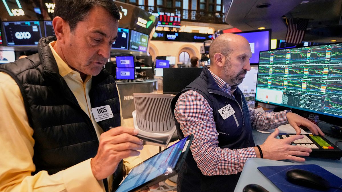 wild market swings stocks volatile on wall street as tariff woes hit WuEtzVy6
